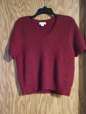 Calvin Klein Jeans Short V-Neck Sweater - Burgundy